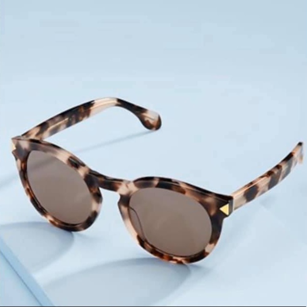 NWT Retired Stella & Dot Influencer Sunglasses